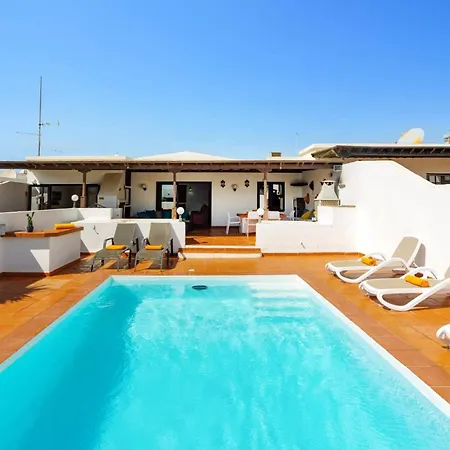 فيلة Cielos By بلايا بلانكا